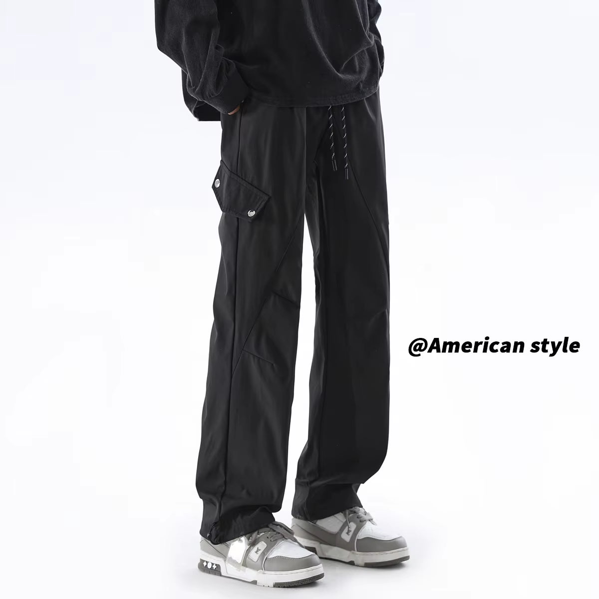 Elevate Your Street Style with These Trendy Cargo Pants! Perfect for Hip Hop Vibes and Casual Comfort. Available in Black and Army Green! 🖤💚 #Streetwear #Fashion #CargoPants